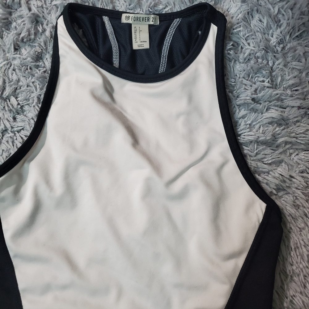 Workout top